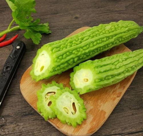 吃瓜的情节,一场吃瓜引发的悬疑大戏